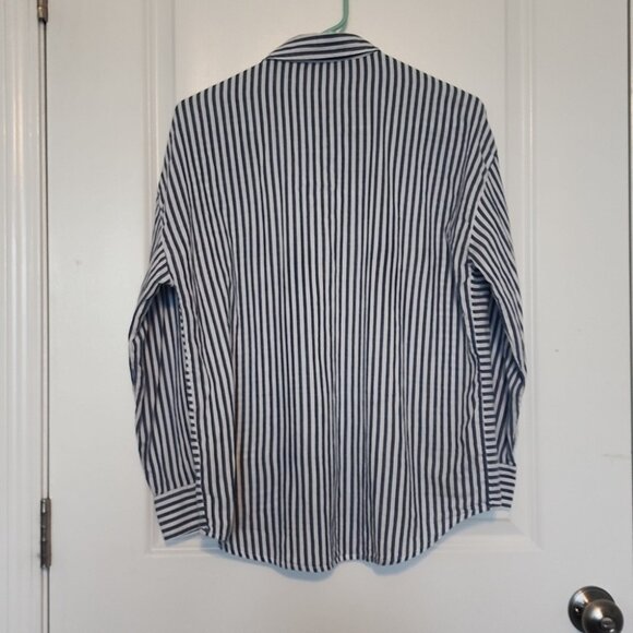 Elizabeth and James shirt size XS - Picture 2 of 4